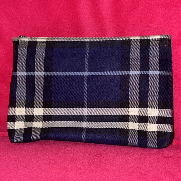 Burberry London blue nova check mini pouch cosmetic case - Picture 13 of 13